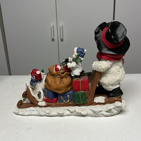 Snowmen in the Snow Figure - Picture 3 of 12